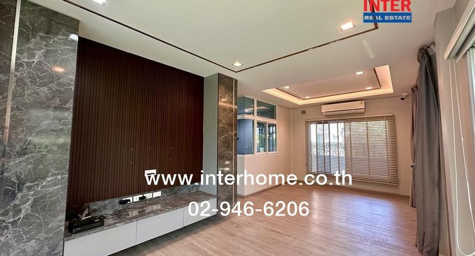 For rent and for sale 4 bedrooms house in Pak Kret, Nonthaburi