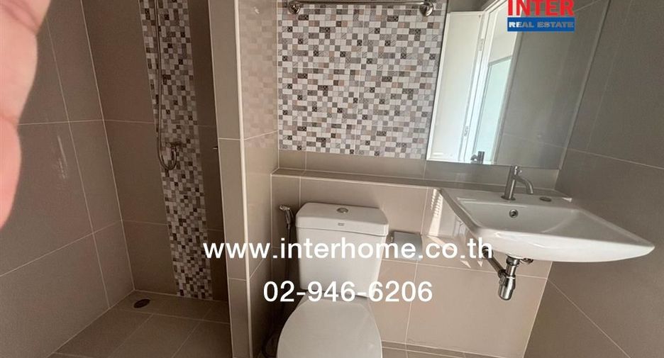 For sale 1 bed condo in Mueang Pathum Thani, Pathum Thani