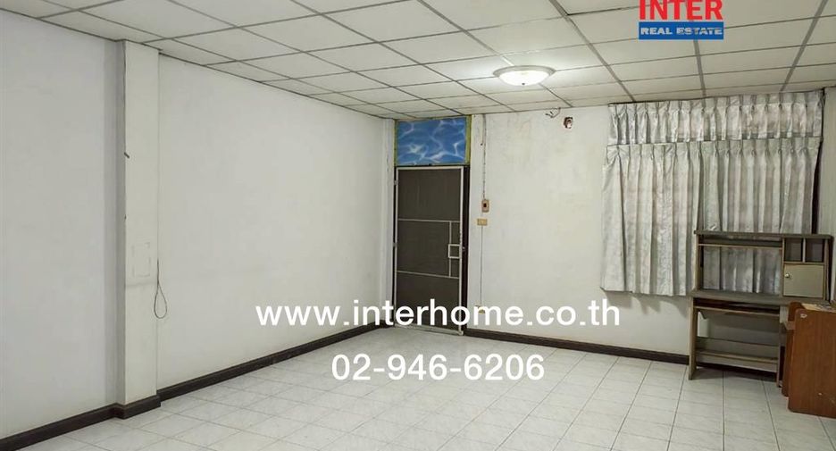 Casa adosada en venta de 2 habitaciones en Bang Kruai, Nonthaburi