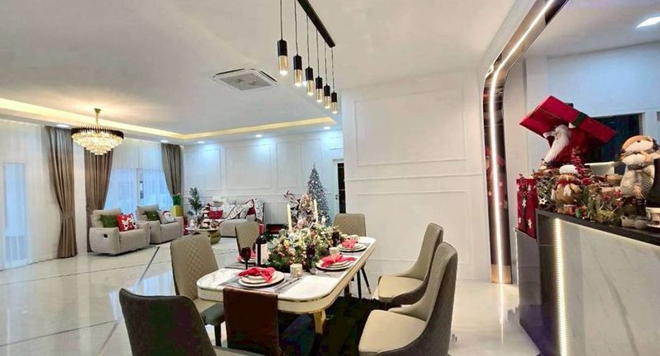 For rent 5 bedrooms villa in Bang Lamung, Chonburi