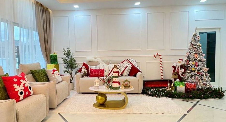For rent 5 bedrooms villa in Bang Lamung, Chonburi