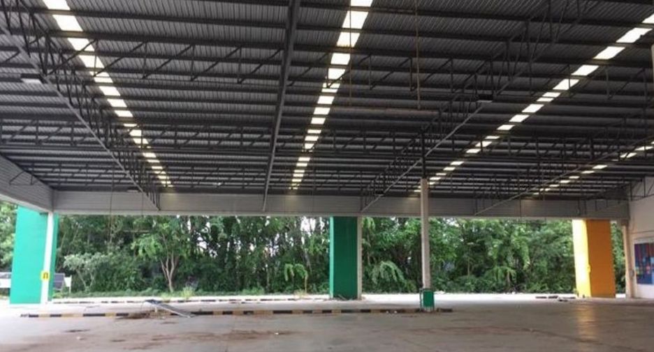 For sale warehouse in Mueang Buriram, Buriram