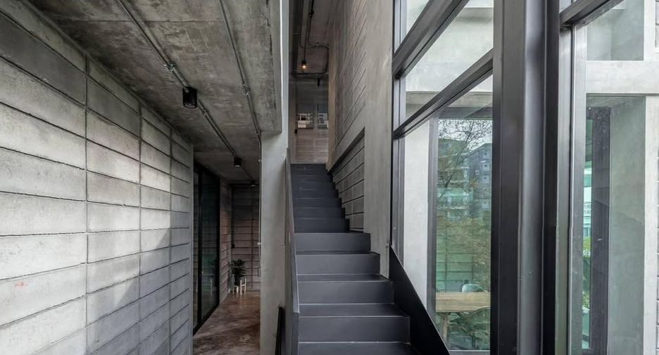 Casa en venta de estudio en Bangkok Yai, Bangkok