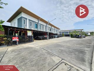 For sale 3 bedrooms townhouse in Phan Thong, Chonburi