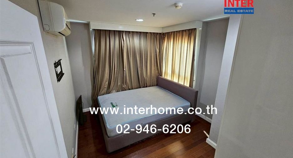 For sale 2 bedrooms condo in Huai Khwang, Bangkok