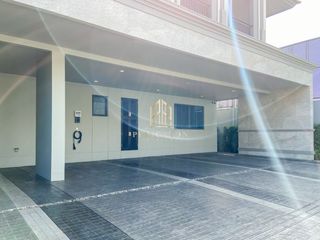 出售 5 卧室 独立屋 在 Lat Krabang, 曼谷