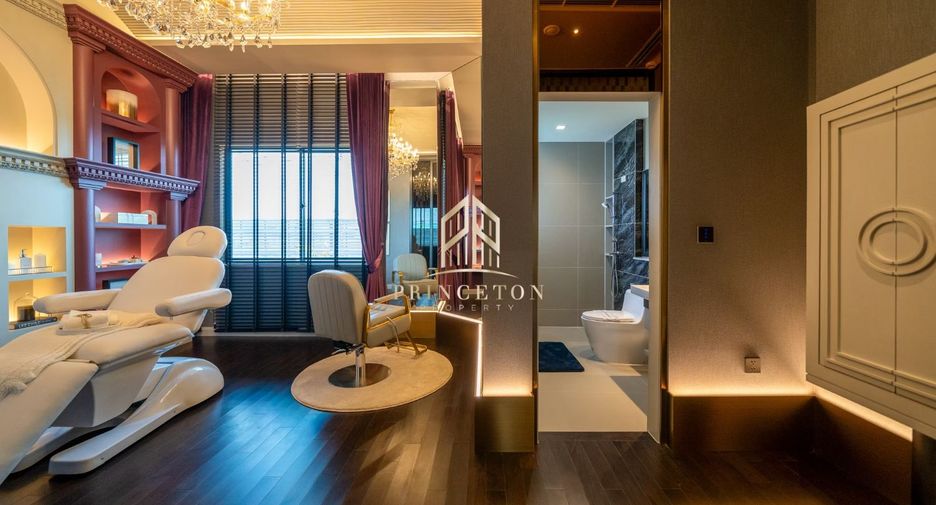 For sale 5 bedrooms house in Lat Krabang, Bangkok