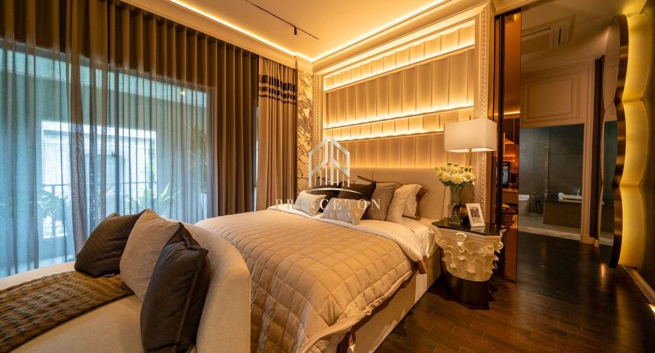 For sale 5 bedrooms house in Lat Krabang, Bangkok