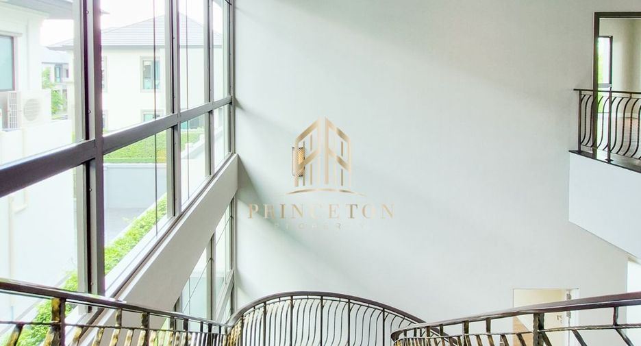 For sale 5 bedrooms house in Lat Krabang, Bangkok