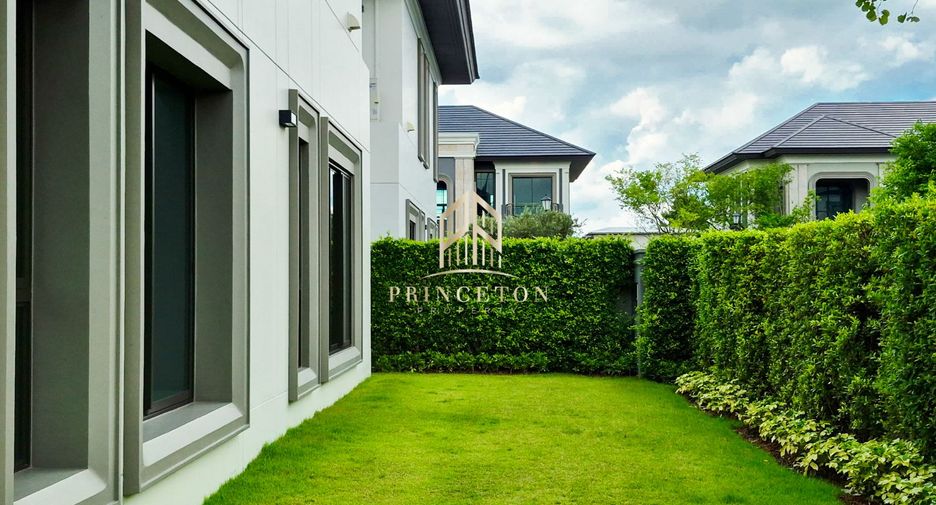 For sale 5 bedrooms house in Lat Krabang, Bangkok