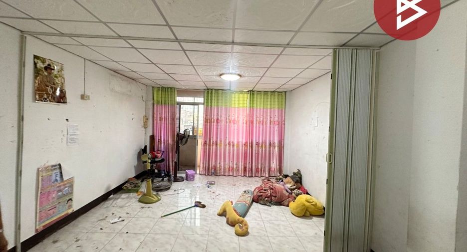 For sale 3 bedrooms retail Space in Mueang Phitsanulok, Phitsanulok