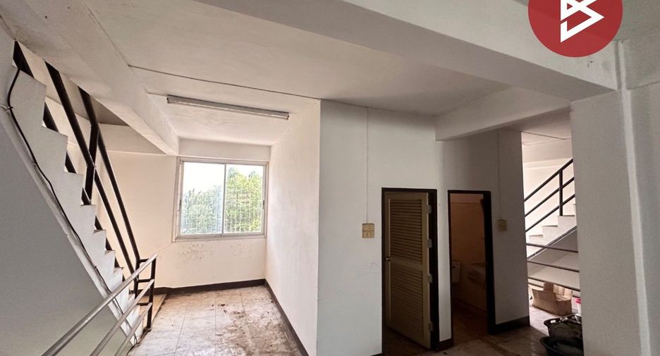 For sale 3 bedrooms retail Space in Mueang Phitsanulok, Phitsanulok