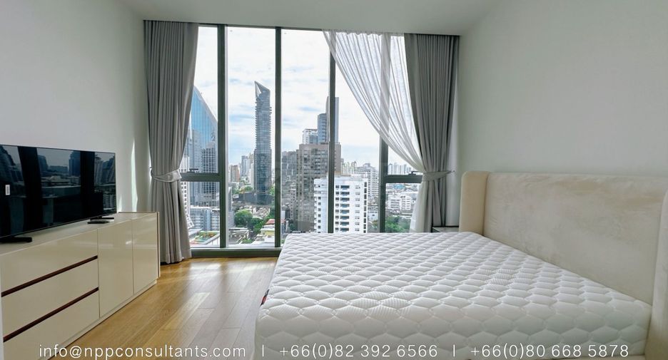 À louer 3 chambres condo à Khlong Toei, Bangkok