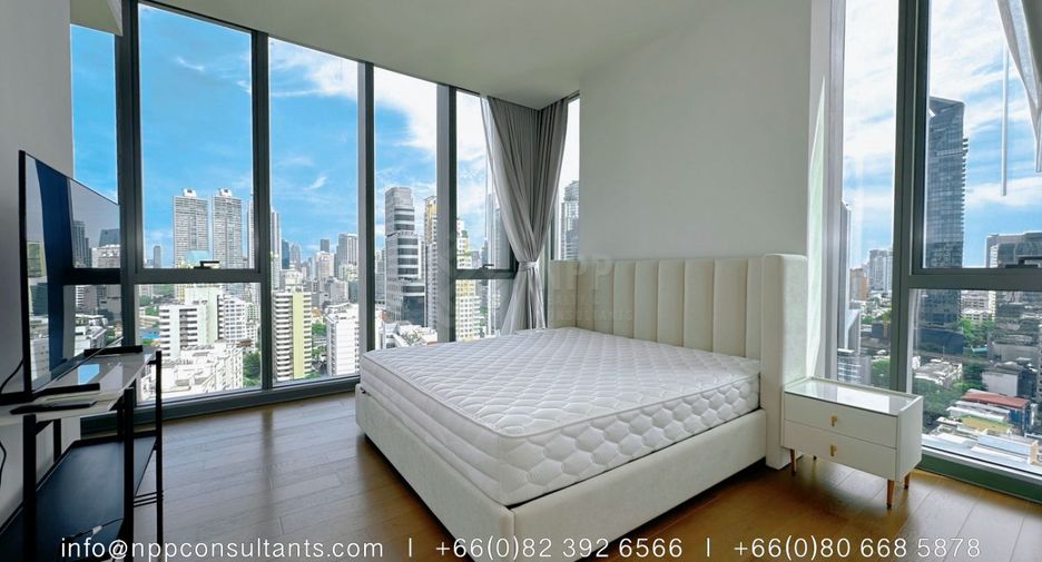 À louer 3 chambres condo à Khlong Toei, Bangkok