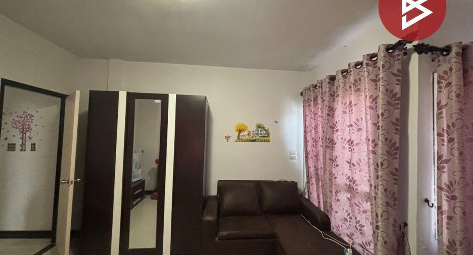 Reihenhaus zum Kauf mit 2 Zimmer in Nong Chok, Bangkok