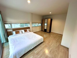 Reihenhaus zur Miete mit 3 Zimmer in Suan Luang, Bangkok