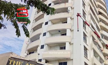 For sale 1 bed condo in Don Mueang, Bangkok