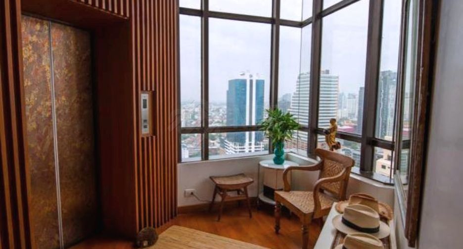 For rent and for sale 5 bedrooms apartment in Watthana, Bangkok