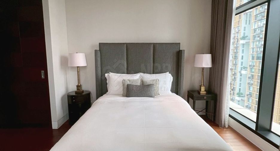 Condo en alquiler de 4 habitaciones en Pathum Wan, Bangkok