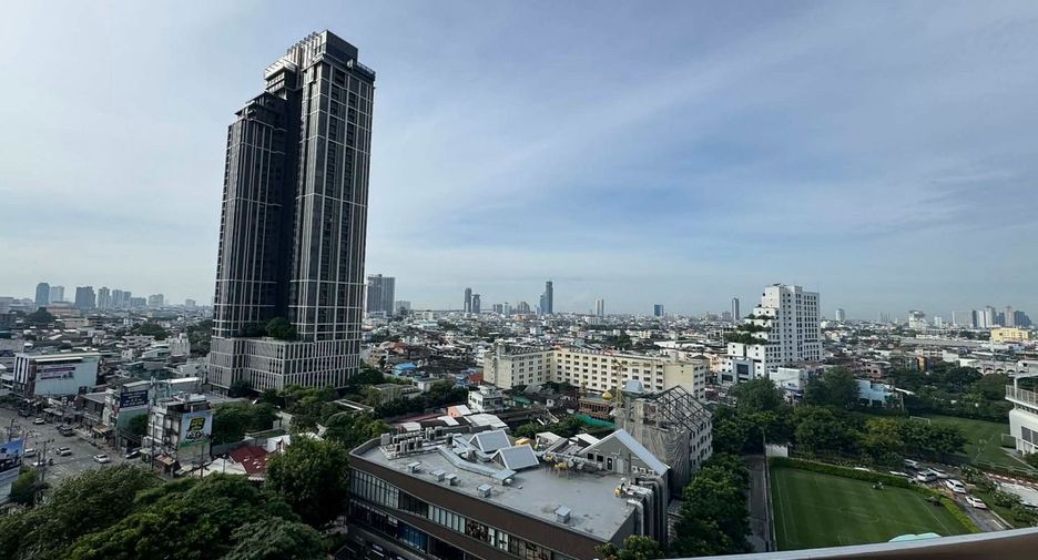 À louer et à vendre 2 chambres condo à Bang Kho Laem, Bangkok