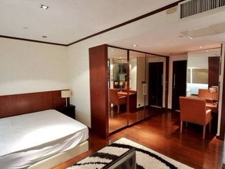 For rent 4 bedrooms condo in Khlong Toei, Bangkok