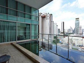 For rent 4 bedrooms condo in Khlong Toei, Bangkok