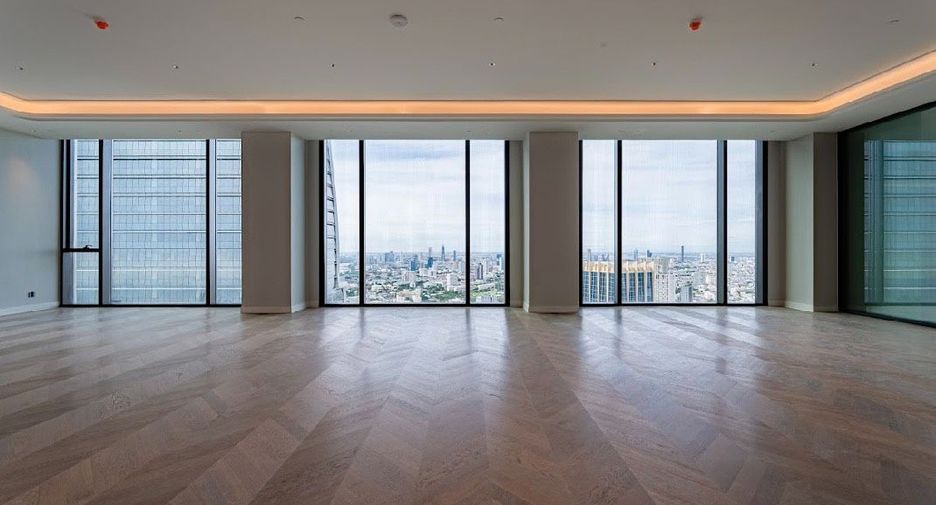 For sale 3 bedrooms condo in Pathum Wan, Bangkok