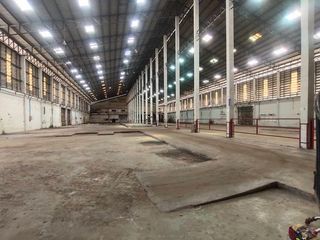 For rent 2 bedrooms warehouse in Krathum Baen, Samut Sakhon
