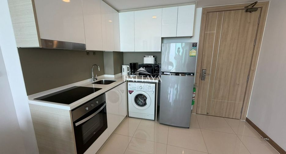 Condo en alquiler de 2 habitaciones en Bang Lamung, Chonburi