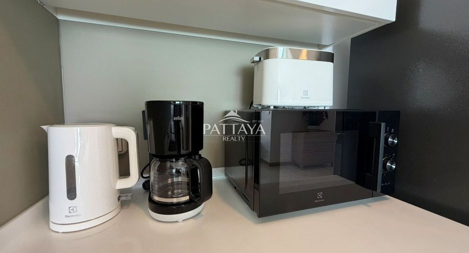 Condo en alquiler de 2 habitaciones en Bang Lamung, Chonburi