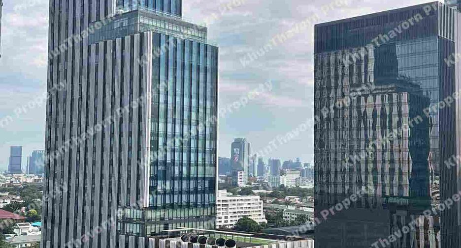 For sale 1 bed condo in Phaya Thai, Bangkok
