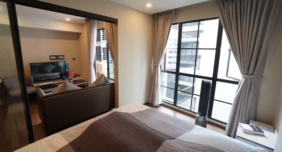 For sale 1 bed condo in Pathum Wan, Bangkok