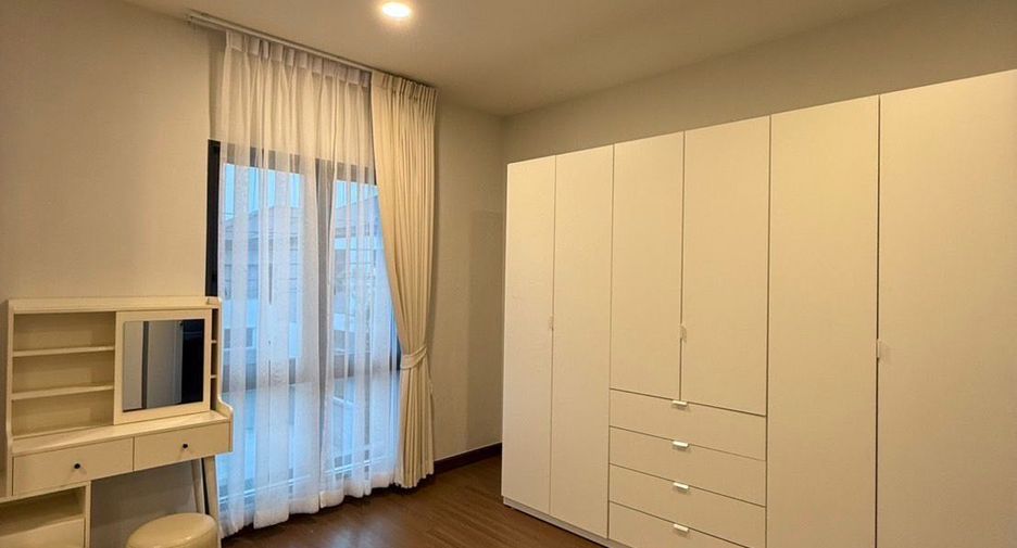 Haus zur Miete mit 4 Zimmer in Bang Phli, Samut Prakan