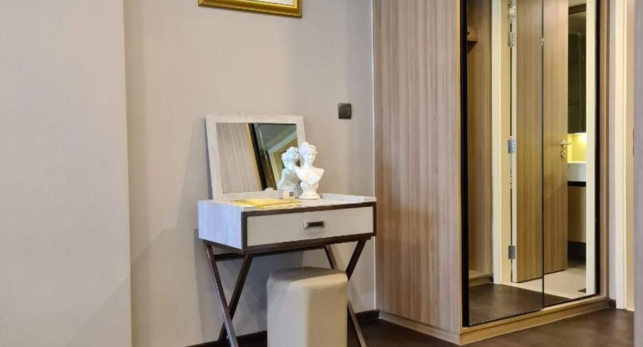 For sale 1 bed condo in Pathum Wan, Bangkok