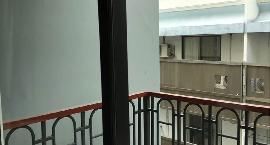 For sale 1 bed condo in Pathum Wan, Bangkok