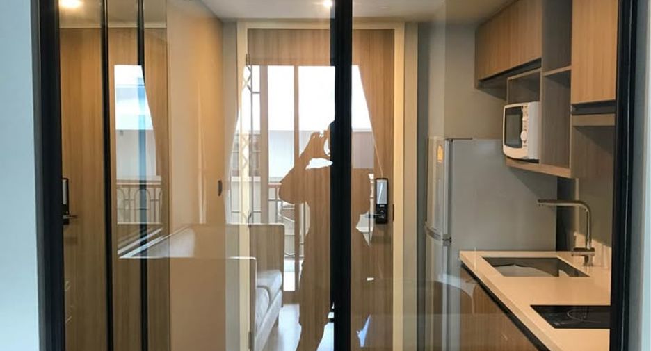 For sale 1 bed condo in Pathum Wan, Bangkok