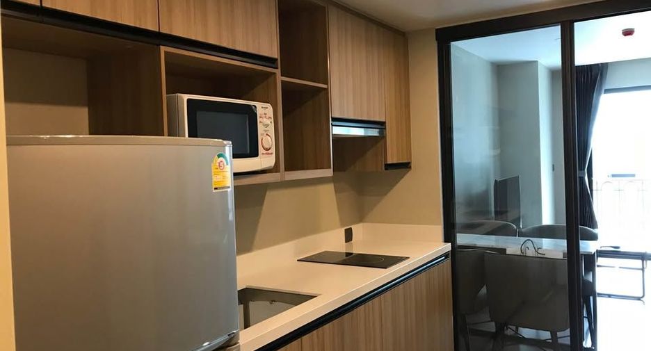 For sale 1 bed condo in Pathum Wan, Bangkok