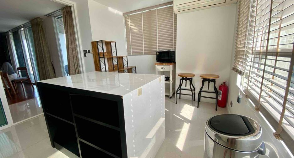 For rent and for sale 2 bedrooms condo in Pathum Wan, Bangkok