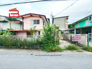 For sale 2 ベッドルーム house in Sai Mai, Bangkok