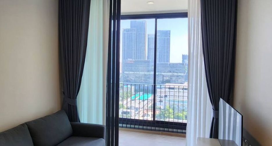 For rent 1 bed condo in Phra Khanong, Bangkok