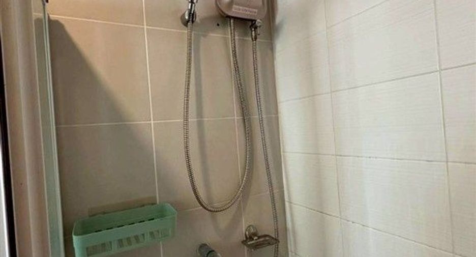 For sale 1 bed condo in Mueang Samut Prakan, Samut Prakan
