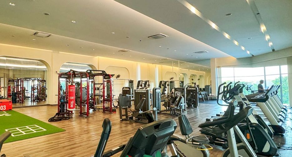 出售 4 卧室 独立屋 在 Mueang Pathum Thani, Pathum Thani