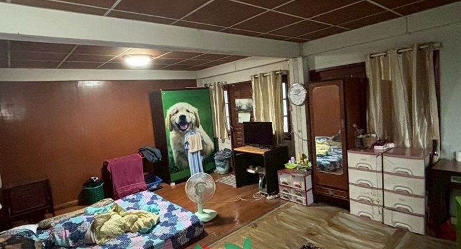 For sale 7 bedrooms house in Bang Phlat, Bangkok