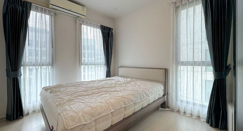 For sale 2 bedrooms condo in Mueang Samut Prakan, Samut Prakan