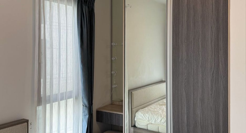 For sale 2 bedrooms condo in Mueang Samut Prakan, Samut Prakan