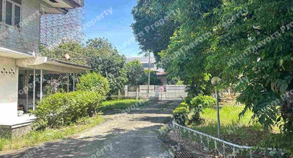 For sale land in Din Daeng, Bangkok
