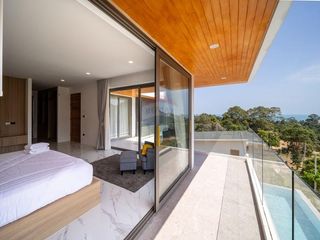Villa en venta de 4 habitaciones en Ko Samui, Surat Thani