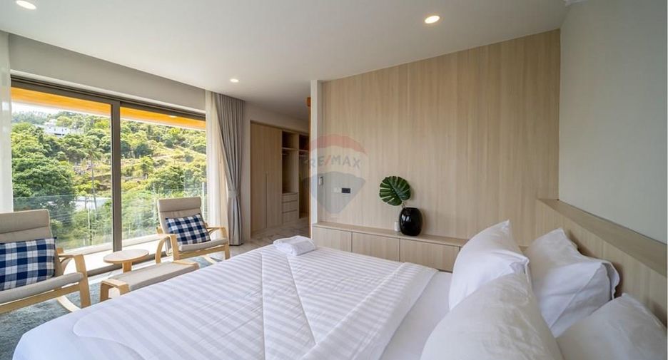 For sale 4 bedrooms villa in Ko Samui, Surat Thani