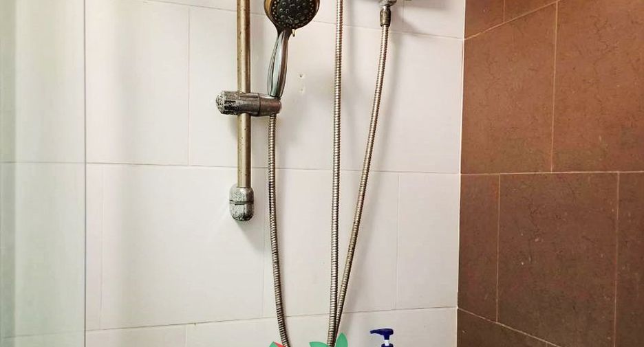For sale 4 bedrooms townhouse in Pak Kret, Nonthaburi