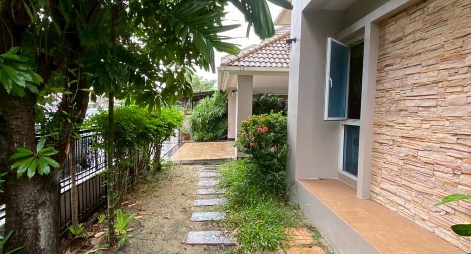 For sale 4 bedrooms house in Lam Luk Ka, Pathum Thani